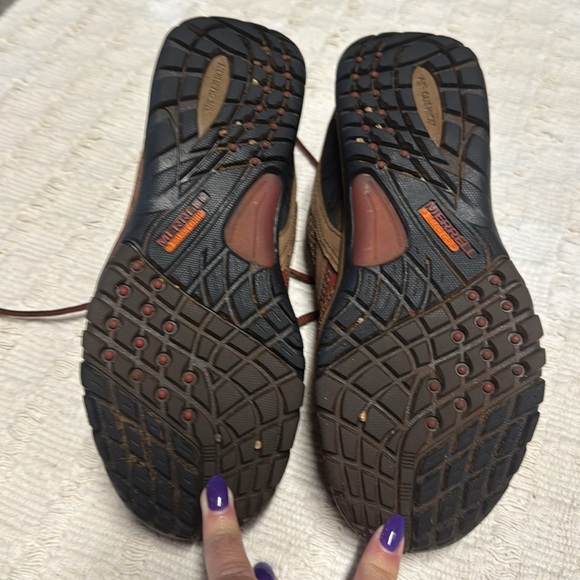 Merrell hiking shoes - Picture 6 of 9